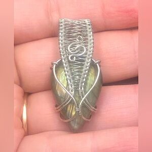 Wire Wrapped Labradorite Pendant Necklace Handmade OOAK